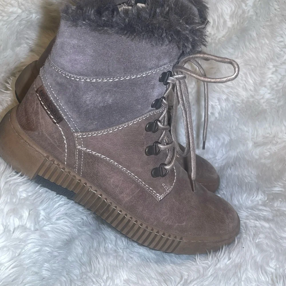 Josef Seibel Marren Women's Faux Fur Lace-Up Winter Boots size 6.5